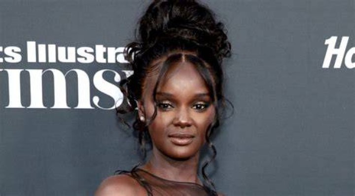 Duckie Thot